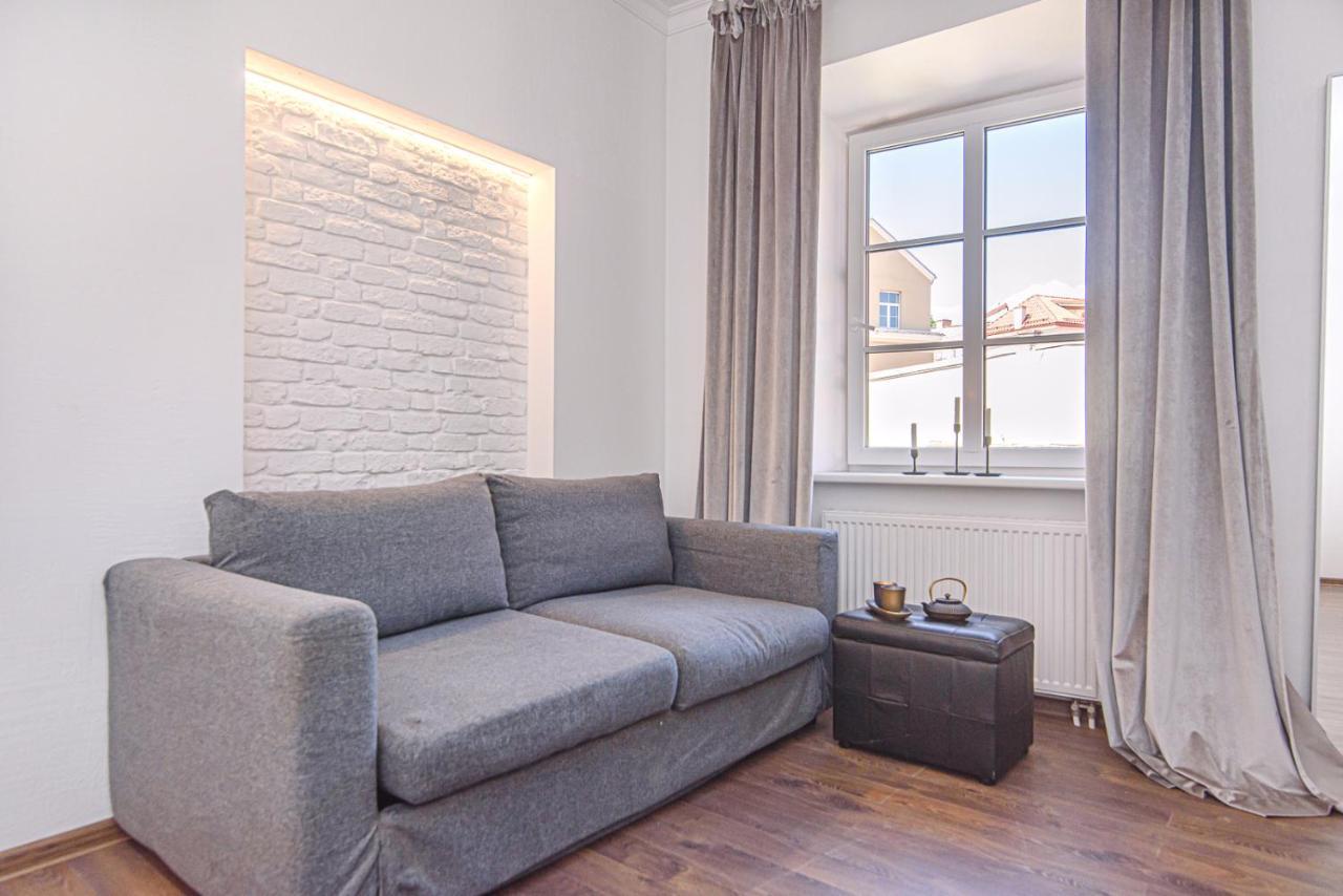 Welcoming Studio In Historic Vilnius With Free Parking By Urban Rent Daire Dış mekan fotoğraf